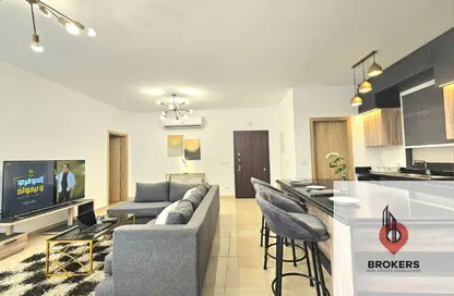 شقة - غرفة نوم - 2 حمامات للايجار في مون ريزيدنس - فيفث سكوير - التجمع الخامس - مدينة القاهرة الجديدة - القاهرة