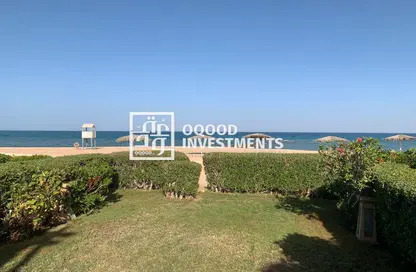 فيلا - 3 غرف نوم - 5 حمامات للبيع في لافيستا 3 - لافيستا - العين السخنة - السويس