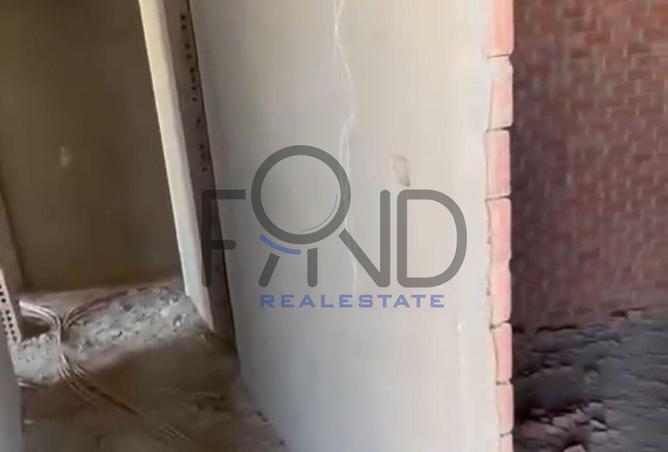 8079309 - Property Image 3