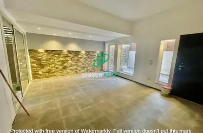 Office Space - Studio - 2 Bathrooms for rent in Street 254 - Degla - Hay El Maadi - Cairo