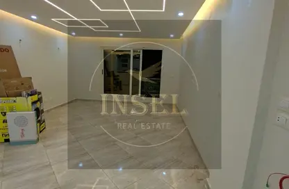 Apartment - 3 Bedrooms - 2 Bathrooms for rent in El Koronfel - The 5th Settlement - New Cairo City - Cairo