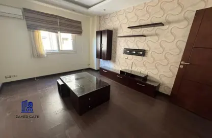 Apartment - 3 Bedrooms - 3 Bathrooms for rent in Al Mostathmir El Saghir - 10th District - Sheikh Zayed City - Giza