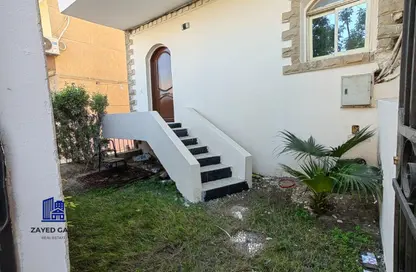 Apartment - 5 Bedrooms - 2 Bathrooms for rent in 7th District - Sheikh Zayed City - Giza