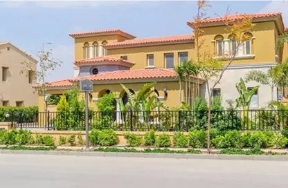Villa - 5 Bedrooms - 6 Bathrooms for sale in Mivida - 5th Settlement Compounds - The 5th Settlement - New Cairo City - Cairo