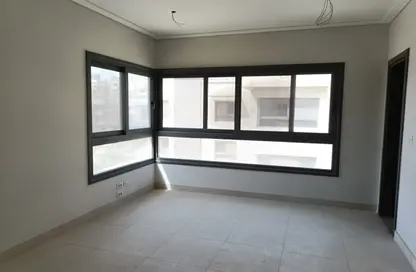 Clinic - Studio - 1 Bathroom for sale in New Giza - Cairo Alexandria Desert Road - 6 October City - Giza