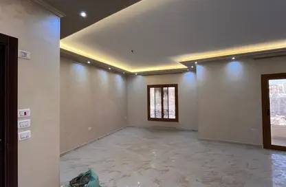 Apartment - 3 Bedrooms - 3 Bathrooms for rent in Al Gezira St. - South Investors Area - New Cairo City - Cairo