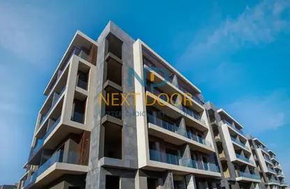 Apartment - 3 Bedrooms - 3 Bathrooms for sale in El Patio Oro - 5th Settlement Compounds - The 5th Settlement - New Cairo City - Cairo