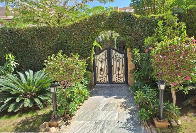 8231692 - Property Image 2