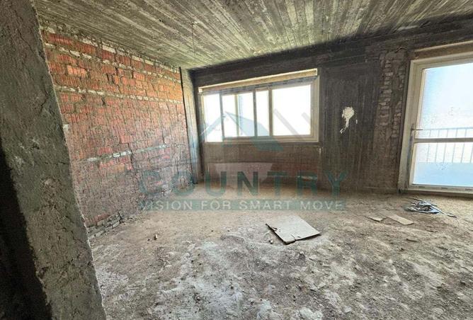 8017303 - Property Image 2