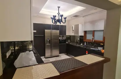 شقة - 4 غرف نوم - 3 حمامات للبيع في شارع لبنان - المهندسين - الجيزة