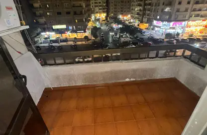 شقة - 3 غرف نوم - 2 حمامات للبيع في شارع افريقيا - امتداد مصطفي النحاس - المنطقة التاسعة - مدينة نصر - القاهرة