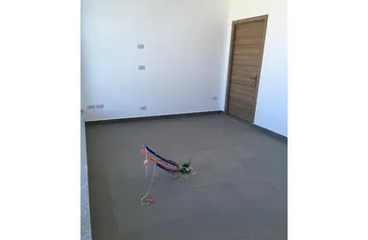 Office Space - Studio - 1 Bathroom for rent in Kazan Plaza - 6 October Compounds - 6 October City - Giza