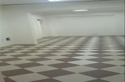 Office Space - Studio - 3 Bathrooms for rent in Gameat Al Dewal Al Arabeya St. - Mohandessin - Giza