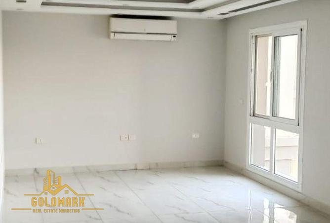 8069172 - Property Image 2