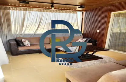 Penthouse - 3 Bedrooms - 2 Bathrooms for sale in Street 17 - District 5 - The 5th Settlement - New Cairo City - Cairo