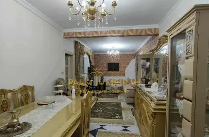Chalet - 3 Bedrooms - 1 Bathroom for sale in Mahatet Sheds St. - Janaklees - Hay Sharq - Alexandria