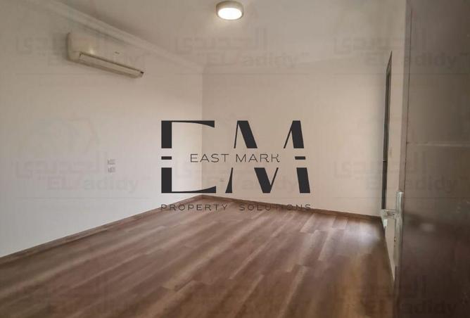 8322893 - Property Image 3