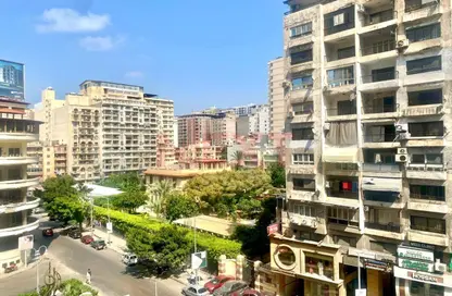 شقة - 3 غرف نوم - 3 حمامات للبيع في شارع رشدي - رشدي - حي شرق - الاسكندرية