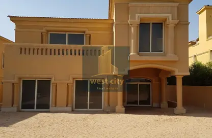 فيلا - 4 غرف نوم - 5 حمامات للبيع في رويال ميدوز - كمبوندات الشيخ زايد - الشيخ زايد - الجيزة