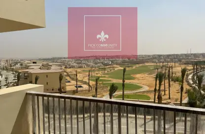 Apartment - 4 Bedrooms - 4 Bathrooms for rent in Fountain Side - Uptown Cairo - Mokattam - Cairo
