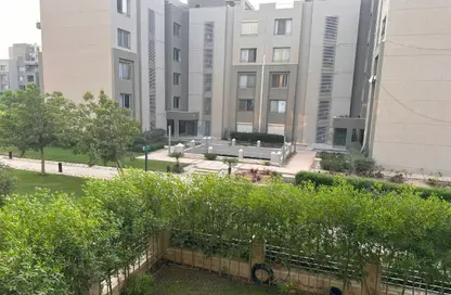 شقة - 2 غرف نوم - 2 حمامات للايجار في فيلدج جيت - المستثمرين الجنوبية - مدينة القاهرة الجديدة - القاهرة