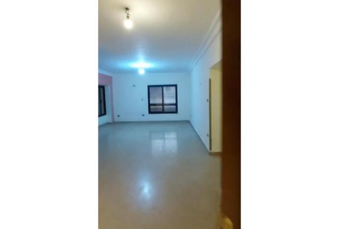 8223297 - Property Image 3