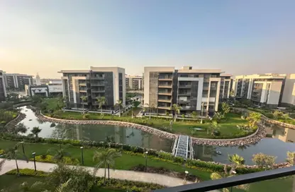 Apartment - 2 Bedrooms - 2 Bathrooms for sale in Madinaty - Cairo