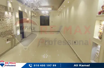 Apartment - 3 Bedrooms - 2 Bathrooms for rent in Gamal Abdel Nasser St. - El Asafra Bahary - Asafra - Hay Than El Montazah - Alexandria