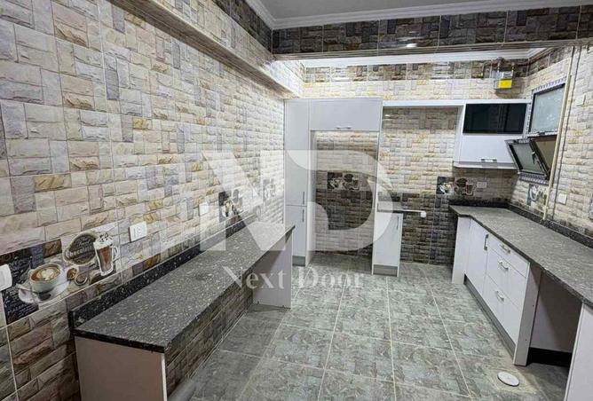 8308703 - Property Image 2