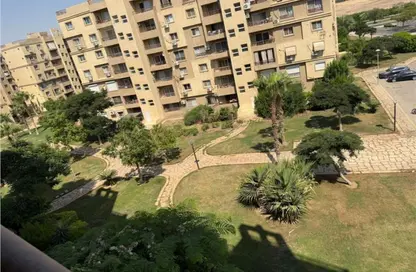 Apartment - 2 Bedrooms - 1 Bathroom for sale in Madinaty - Cairo