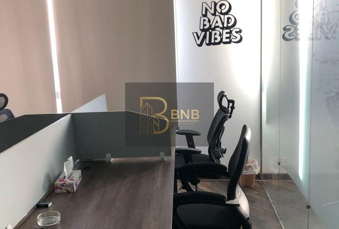 8403318 - Property Image 2