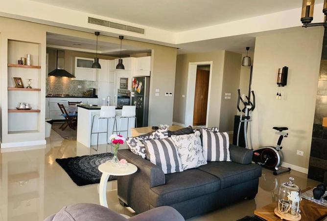 8383002 - Property Main Image