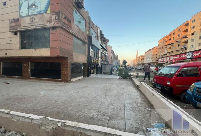 8233582 - صورة العقار 2