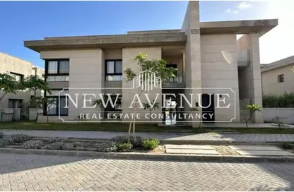 Chalet - 3 Bedrooms - 4 Bathrooms for sale in Swan Lake North Coast - Qesm Ad Dabaah - North Coast