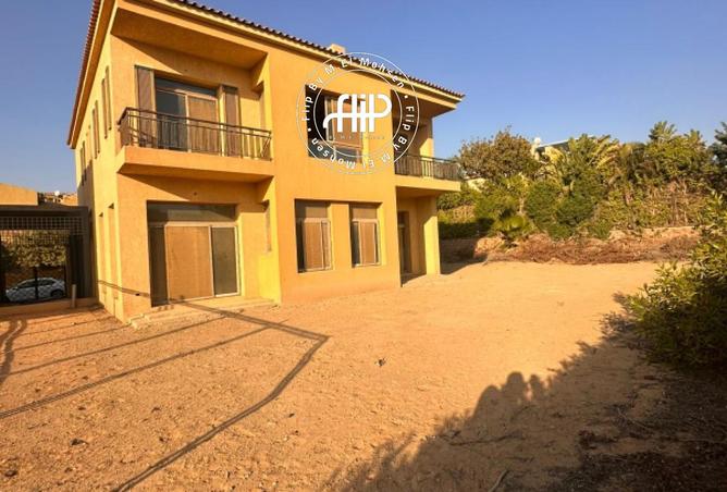 8125057 - Property Image 2