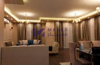 Apartment - 3 Bedrooms - 2 Bathrooms for rent in Orouba Axis - Area A - Ganoob El Acadimia - New Cairo City - Cairo Apartment - 3 Bedrooms - 2 Bathrooms for rent in Orouba Axis - Area A - Ganoob El Acadimia - New Cairo City - Cairo