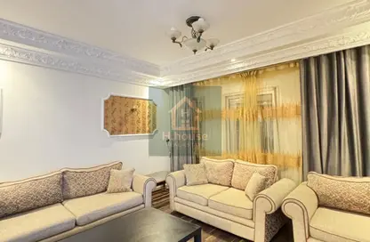 شقة - 3 غرف نوم - 2 حمامات للايجار في شارع ام كلثوم - الرحاب المرحلة الثالثة - الرحاب - مدينة القاهرة الجديدة - القاهرة