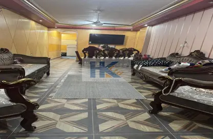 شقة - 3 غرف نوم - 2 حمامات للبيع في شارع العشرين - العشرين - فيصل - حي الهرم - الجيزة