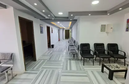 Medical Facility - Studio - 2 Bathrooms for rent in Street 9 - Al Hadaba Al Olya - Mokattam - Cairo