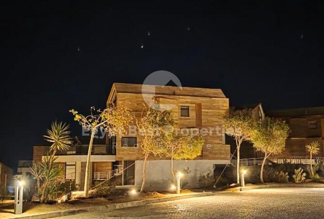 8427040 - Property Image 3