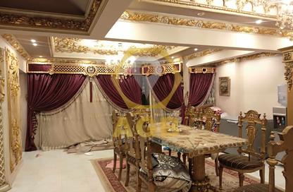 Apartment - 3 Bedrooms - 3 Bathrooms for sale in Port Said St. - Al Eini - El Sayeda Zainab - Cairo