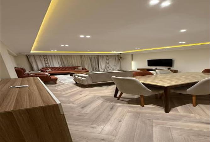 7980020 - Property Image 2