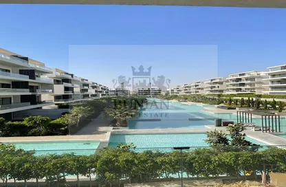 Apartment - 3 Bedrooms - 4 Bathrooms for sale in Lake View Residence - 5th Settlement Compounds - The 5th Settlement - New Cairo City - Cairo