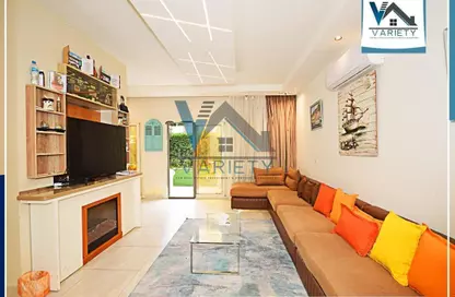 Villa - 4 Bedrooms - 4 Bathrooms for sale in Mehwar Al Taameer Road - King Mariout - Hay Al Amereyah - Alexandria