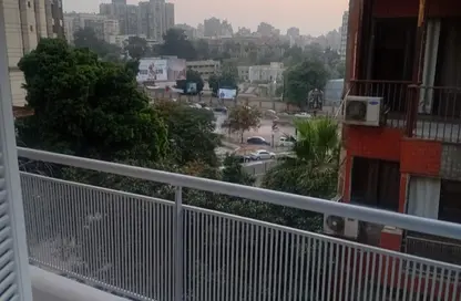 Apartment - 3 Bedrooms - 1 Bathroom for rent in Abd Al Azeem Basha Rashid St. - Al Agouza - Giza