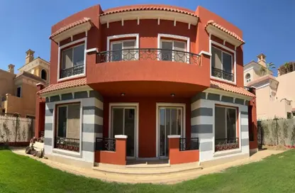 فيلا - 5 غرف نوم - 6 حمامات للبيع في نيوم اكتوبر - التوسعات الشمالية - مدينة 6 أكتوبر - الجيزة