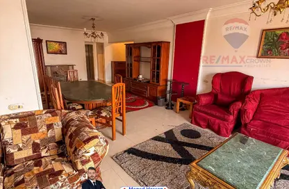 Apartment - 3 Bedrooms - 2 Bathrooms for sale in Victor Ammanuel Square - Smouha - Hay Sharq - Alexandria