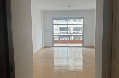 شقة - 3 غرف نوم - 2 حمامات للايجار في مدينتي - القاهرة