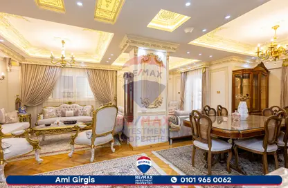 Apartment - 3 Bedrooms - 1 Bathroom for sale in Victor Ammanuel Square - Smouha - Hay Sharq - Alexandria