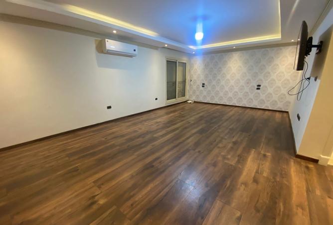 7985540 - Property Main Image